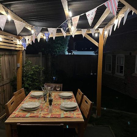 Charlotte Cottage Poole Eksteriør bilde