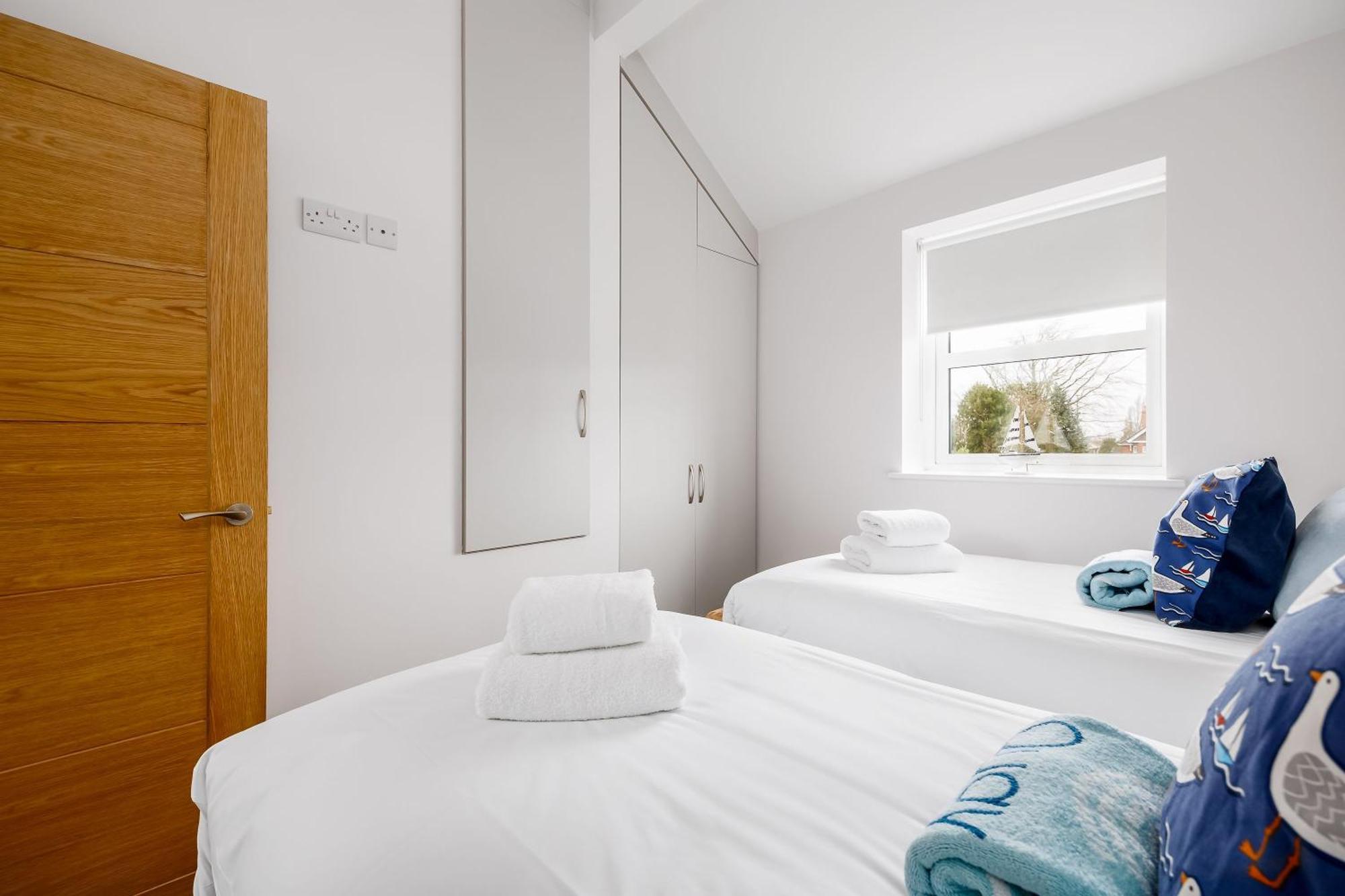 Charlotte Cottage Poole Eksteriør bilde